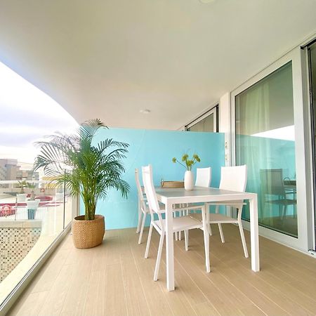 פואנגירולה Fantastic Apartment In The Wave Just Steps From Carvajal Beach - Pool And Free Parking מראה חיצוני תמונה