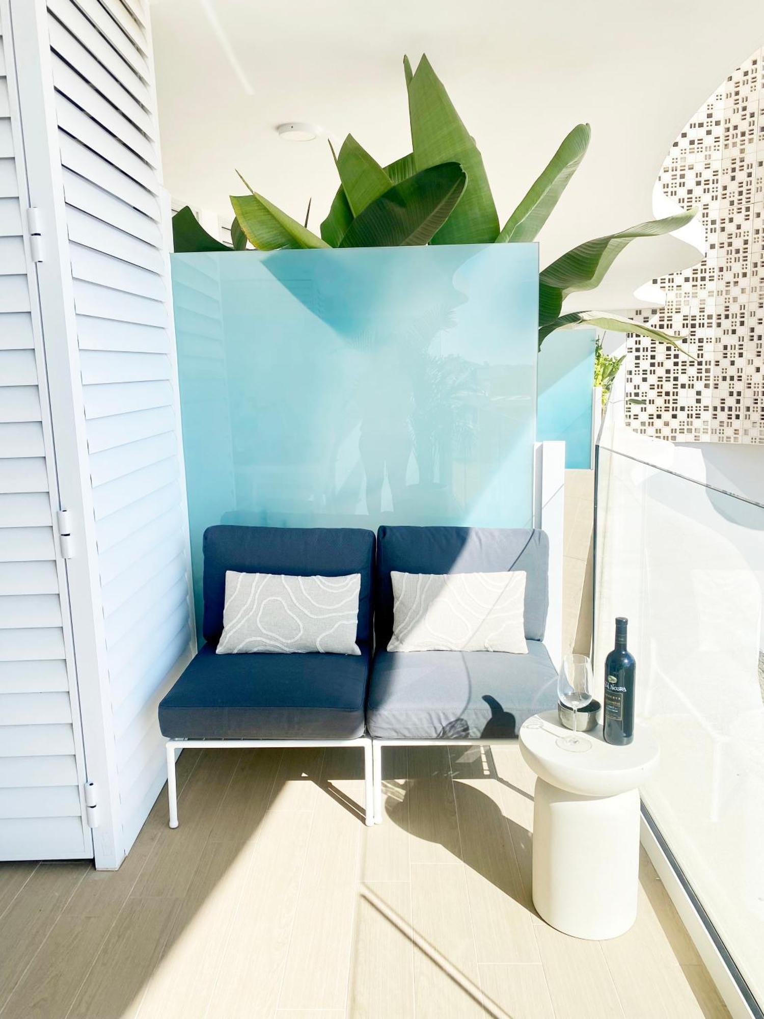 פואנגירולה Fantastic Apartment In The Wave Just Steps From Carvajal Beach - Pool And Free Parking מראה חיצוני תמונה